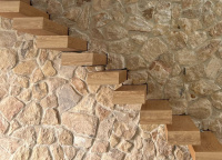  Bukoma vetknute schody z vinylu